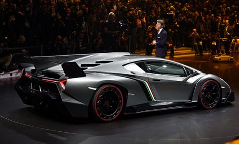 «Lamborghini» залил свой юбилей «ядом»